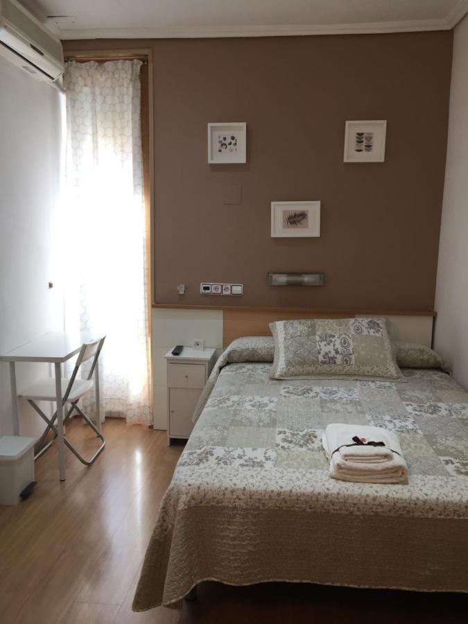 Alojamiento Jaen Madrid Ngoại thất bức ảnh