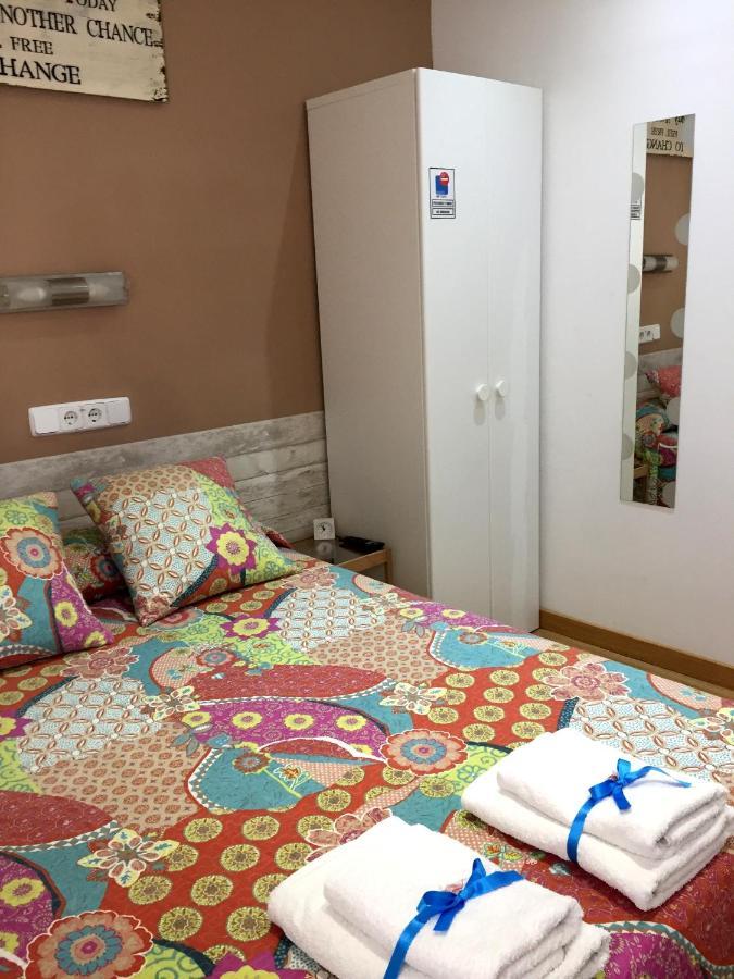 Alojamiento Jaen Madrid Ngoại thất bức ảnh