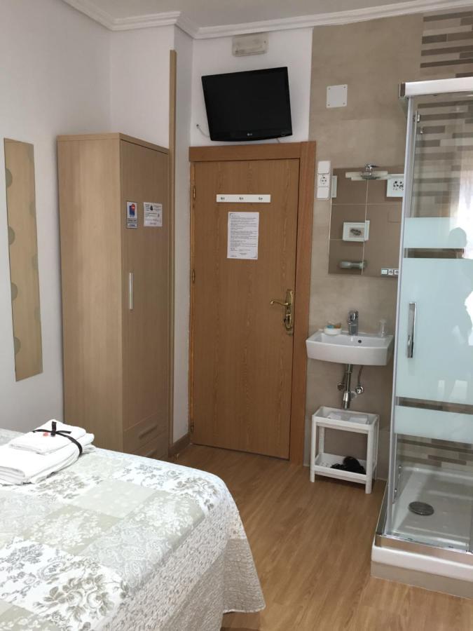 Alojamiento Jaen Madrid Ngoại thất bức ảnh