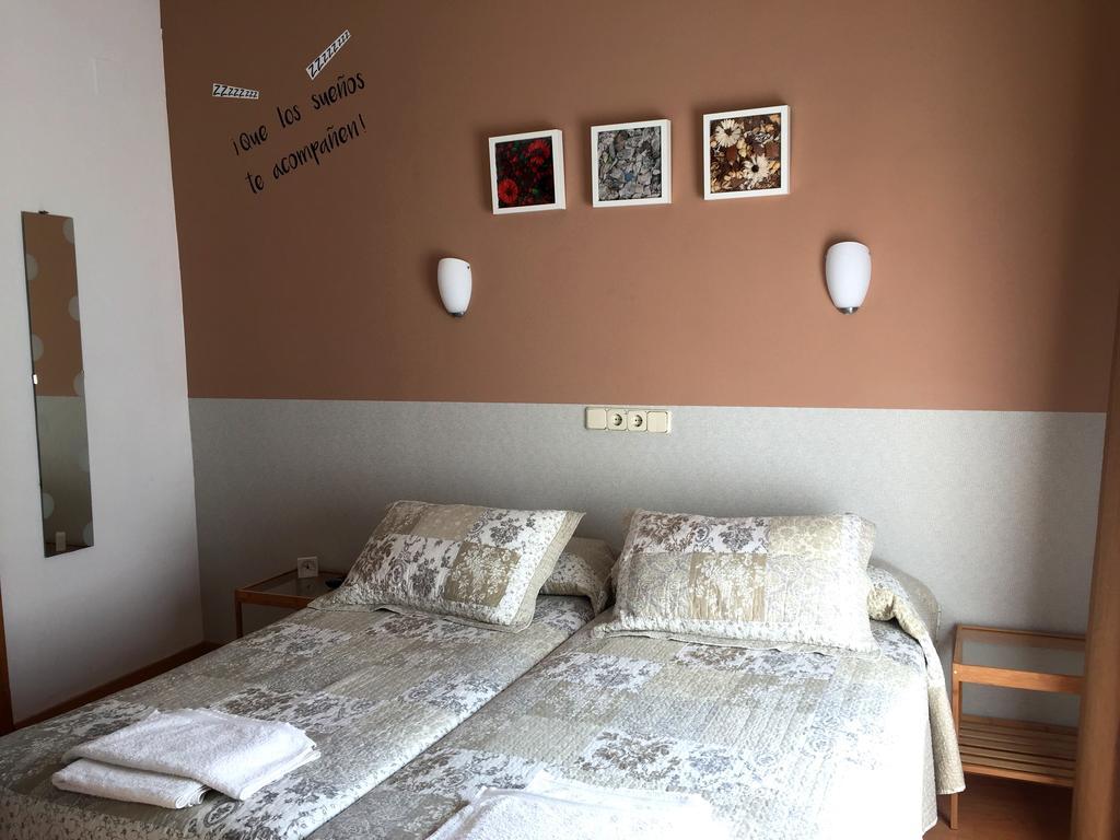 Alojamiento Jaen Madrid Ngoại thất bức ảnh