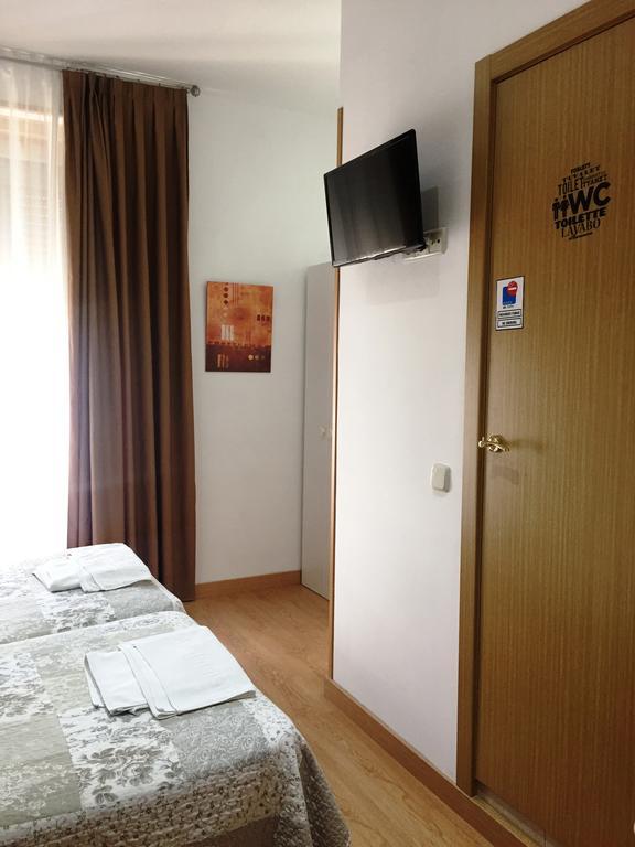 Alojamiento Jaen Madrid Ngoại thất bức ảnh
