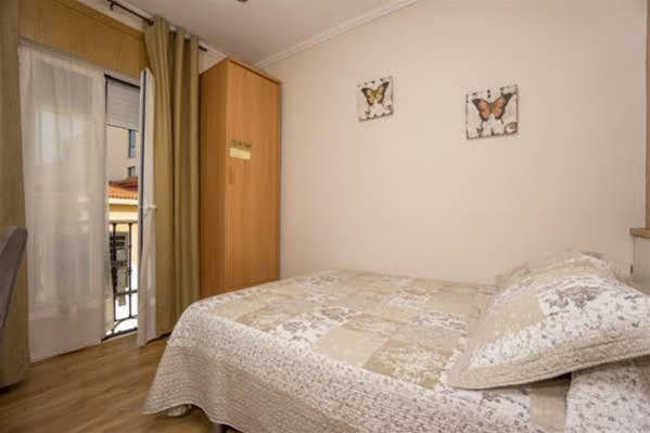Alojamiento Jaen Madrid Ngoại thất bức ảnh